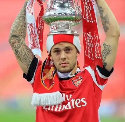 Wilshere announces retirement, Wenger believes in new path
